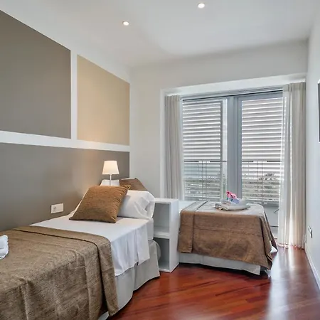 Alcam Llum Deluxe Apartment *